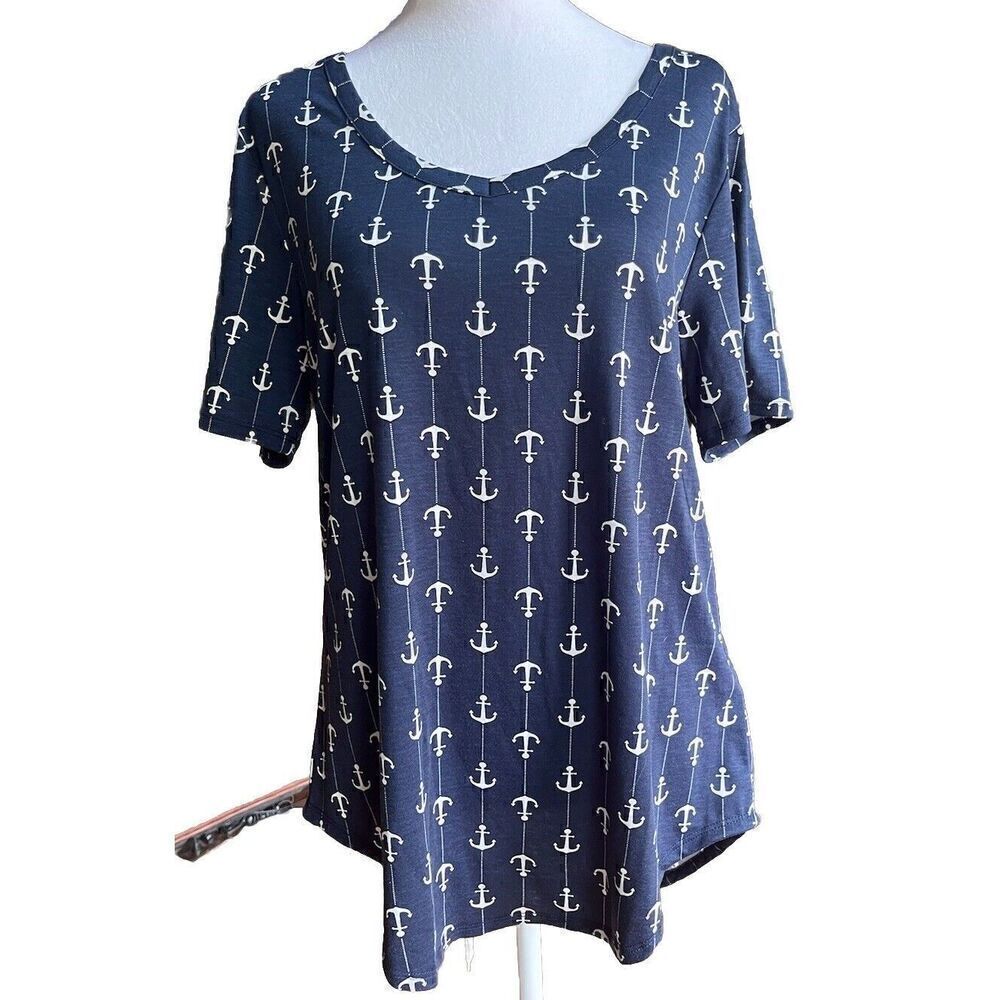 LULAROE M CLASSIC TEE ANCHORS NAUTICAL BLUE WHITE MARINE